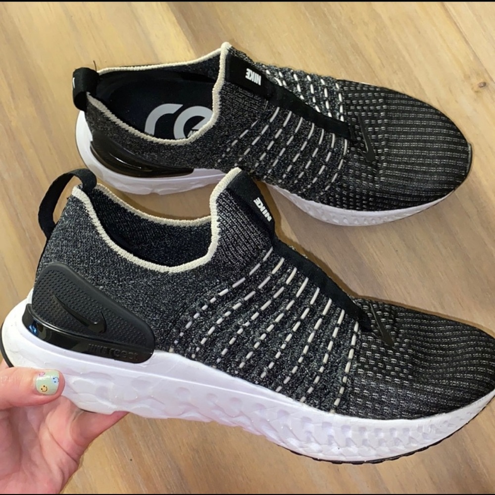 Nike Phantom Reacts